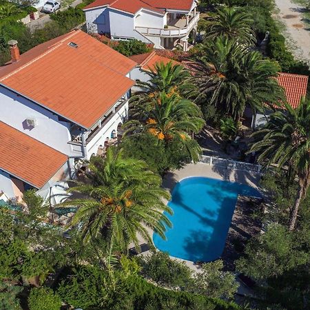 Beach Boy & Pool Girl Apartments ヴィル エクステリア 写真