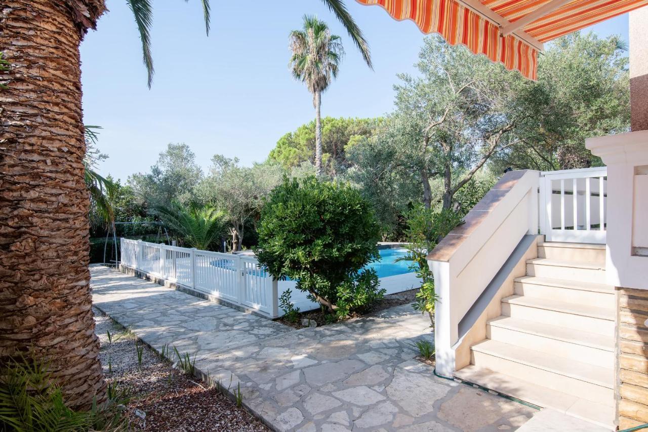 Beach Boy & Pool Girl Apartments ヴィル エクステリア 写真