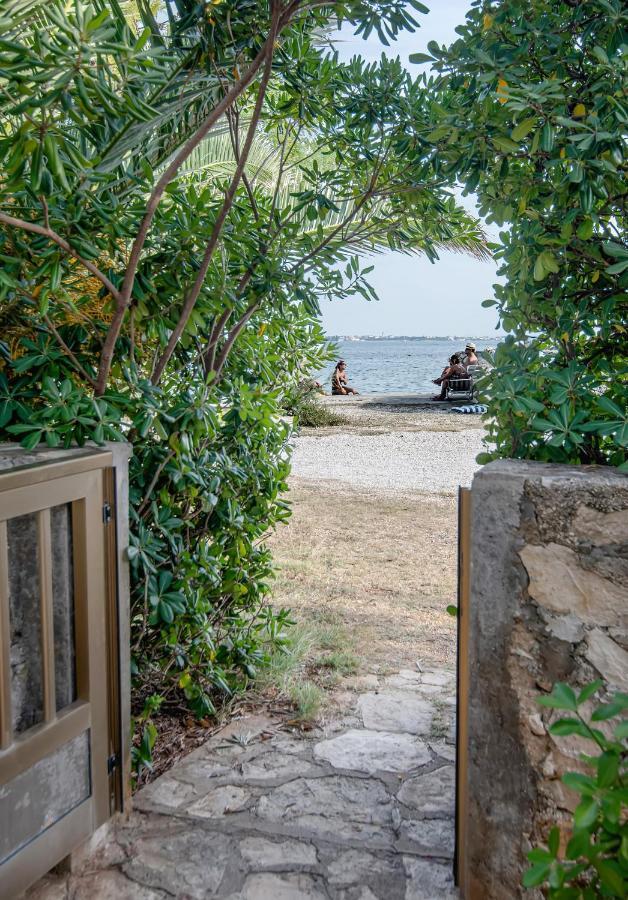 Beach Boy & Pool Girl Apartments ヴィル エクステリア 写真